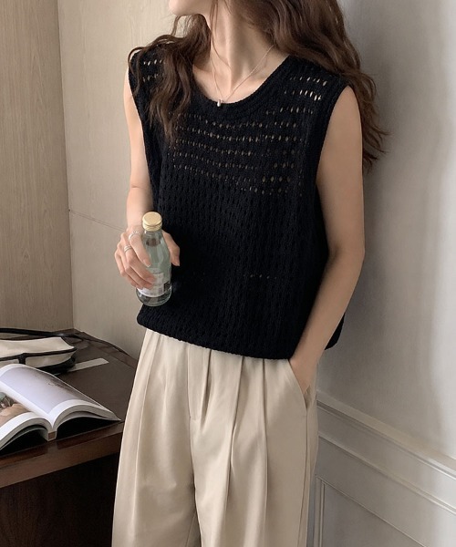 mielu(ミエル)の「透かし編みノースリーブニット(ニット/セーター・レディース・ベージュ/イエロー/ブラック・FREE)」の11枚目の写真