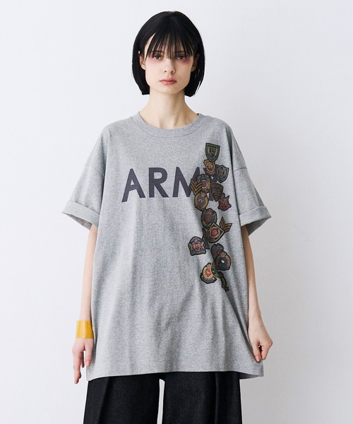 SeeSew(シーソー)の「【UNISEX】ARMY WAPPEN PRINT TEE/アーミーワッペンプリントTシャツ(Tシャツ/カットソー・メンズ・グレー/サックスブルー・M/L)」の6枚目の写真