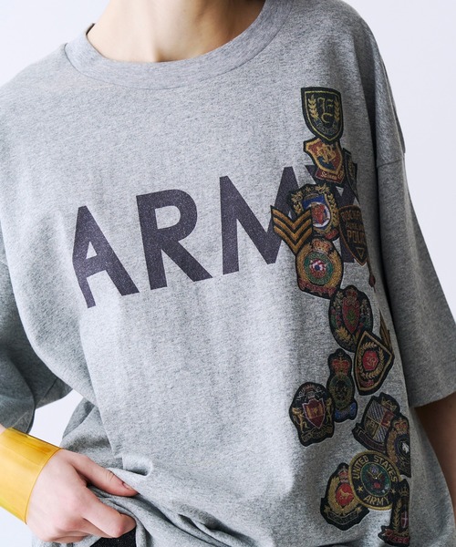 SeeSew(シーソー)の「【UNISEX】ARMY WAPPEN PRINT TEE/アーミーワッペンプリントTシャツ(Tシャツ/カットソー・メンズ・グレー/サックスブルー・M/L)」の12枚目の写真