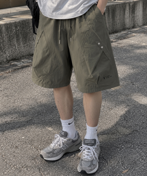 CREAM SODA LAB(クリームソーダラボ)の「デプス C クラブロゴ斜めカーゴバンディングショートパンツオリーブ(その他パンツ・メンズ・その他・LARGE/X-LARGE)」の1枚目の写真