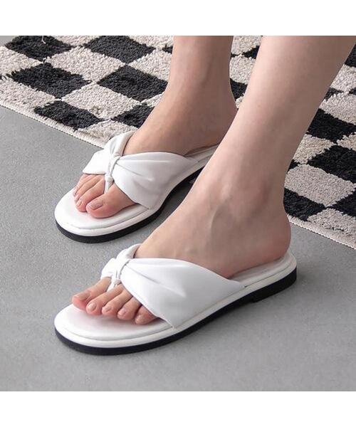 SPUR（シュプール）の「Comely Sandal サンダル -SS8030 (4カラー)（サンダル・レディース・ブラック/ライトイエロー/ホワイト/サンドベージュ・23cm/22.5cm/23.5cm）」の2枚目の写真