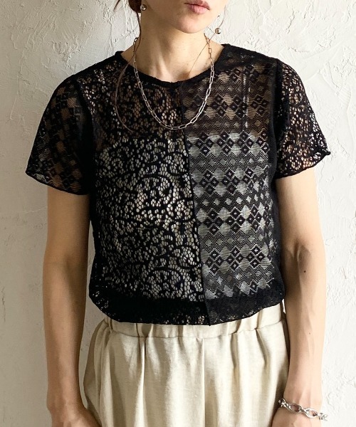 She's Closet（シーズクローゼット）の「半袖 クルーネック パッチワークレーストップス シアーtシャツ（Tシャツ/カットソー・レディース・アイボリー/ブラック・FREE）」の2枚目の写真