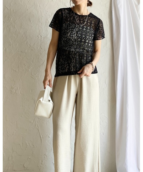 She's Closet（シーズクローゼット）の「半袖 クルーネック パッチワークレーストップス シアーtシャツ（Tシャツ/カットソー・レディース・アイボリー/ブラック・FREE）」の9枚目の写真
