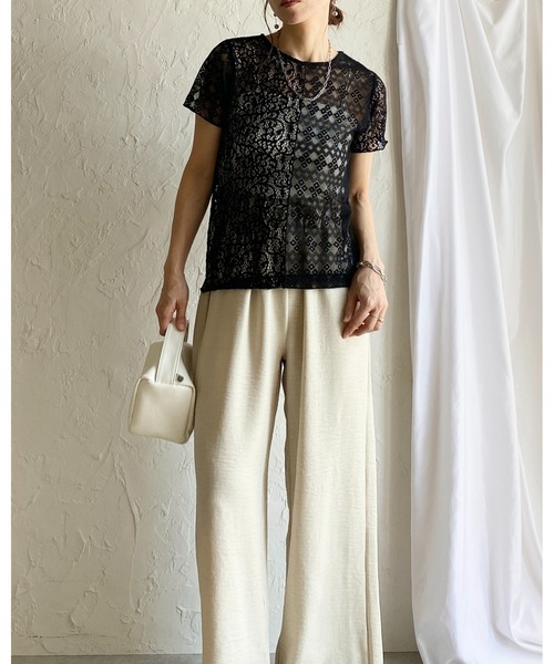 She's Closet（シーズクローゼット）の「半袖 クルーネック パッチワークレーストップス シアーtシャツ（Tシャツ/カットソー・レディース・アイボリー/ブラック・FREE）」の10枚目の写真