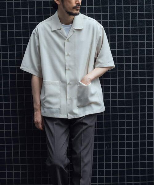 ITEMS URBANRESEARCH(アイテムズ アーバンリサーチ)の「『吸水速乾/イージーケア』リネンブレンド高機能半袖コーチシャツ(シャツ/ブラウス・メンズ・ブラック/ブルー/オフホワイト・MEDIUM/LARGE)」の11枚目の写真