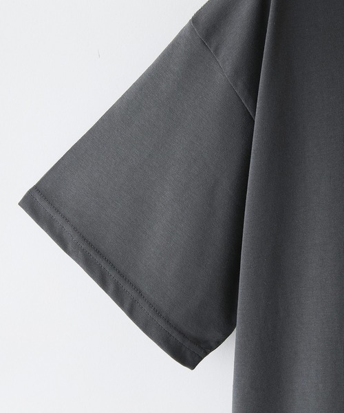 OUTDOOR EXCHANGE(アウトドアエクスチェンジ)の「【OUTDOOR EXCHANGE/アウトドアエクスチェンジ】×【ZERO STAIN/ゼロステイン】コラボ 裾ドローコード 胸ポケット Tシャツ(Tシャツ/カットソー・メンズ・ホワイト/スミクロ・MEDIUM/LARGE)」の5枚目の写真