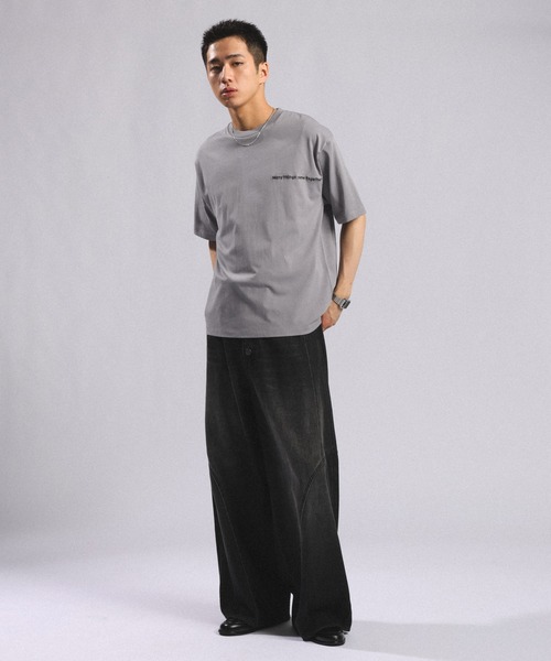 RAGEBLUE(レイジブルー)の「【接触冷感/吸水速乾 】FLOWER STITCH PRINT T-SHIRT/フラワー刺繍プリントTシャツ(Tシャツ/カットソー・メンズ・グレー/ブルー/ホワイト・MEDIUM/LARGE)」の12枚目の写真