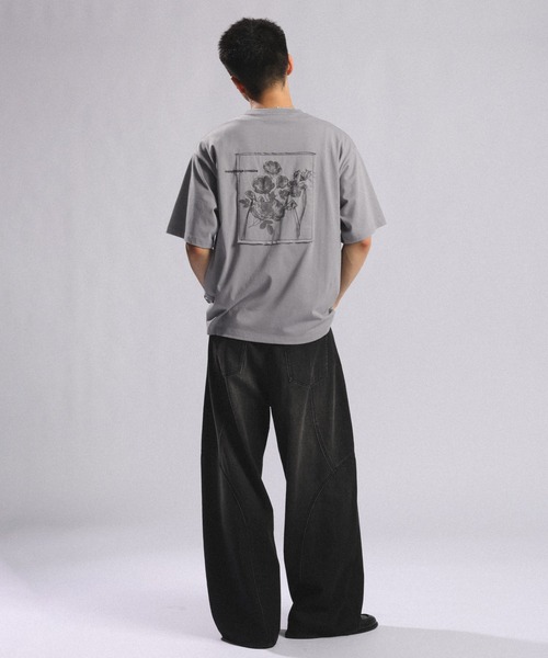 RAGEBLUE(レイジブルー)の「【接触冷感/吸水速乾 】FLOWER STITCH PRINT T-SHIRT/フラワー刺繍プリントTシャツ(Tシャツ/カットソー・メンズ・グレー/ブルー/ホワイト・MEDIUM/LARGE)」の13枚目の写真