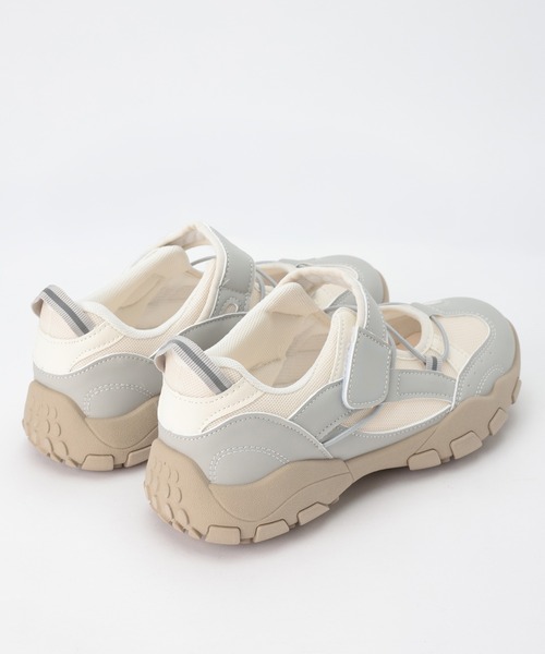 Lace Ladies（レースレディース）の「配色 メッシュ ストラップ付き レースアップ スニーカー（スニーカー・レディース・グレー/ベージュ/アイボリー・22.5cm/23cm/23.5cm/24cm/24.5cm/25cm）」の21枚目の写真