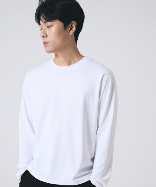 Pendulum(ペンデュラム)の「エッセンシャル高重量セミクロップ長袖Tシャツ LR5TU573_3color(Tシャツ/カットソー・メンズ・ブラック/ホワイト/ヘザーグレー・95/100/105)」の4枚目の写真