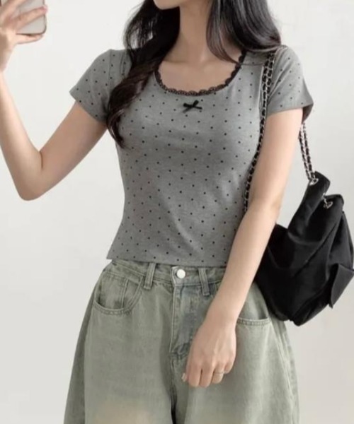semplice(センプリチェ)の「Tシャツ【韓国ファッション】(Tシャツ/カットソー・レディース・ブルー/ホワイト/グレー・F)」の8枚目の写真