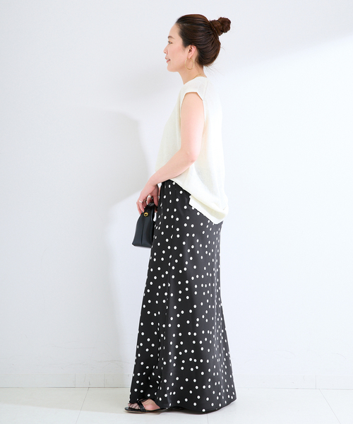 B.C STOCK(ベーセーストック)の「DOTプリントマーメイドスカート(スカート・レディース・ブラック/ブラウン・SMALL/MEDIUM)」の4枚目の写真