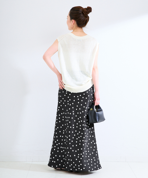 B.C STOCK(ベーセーストック)の「DOTプリントマーメイドスカート(スカート・レディース・ブラック/ブラウン・SMALL/MEDIUM)」の5枚目の写真