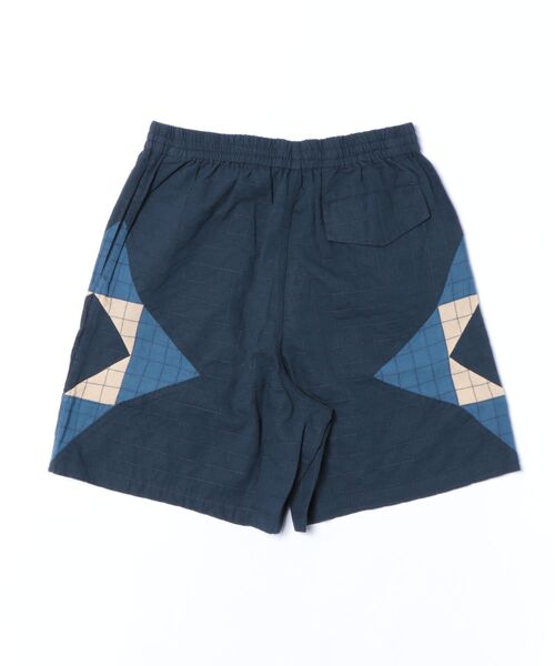 A.P.C.(アーペーセー)の「SHORT CONNOR ショートパンツ(その他パンツ・メンズ・ライトグレー/アッシュグレー・S/M)」の3枚目の写真