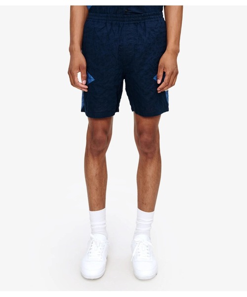 A.P.C.(アーペーセー)の「SHORT CONNOR ショートパンツ(その他パンツ・メンズ・ブルー系その他・S/M)」の4枚目の写真
