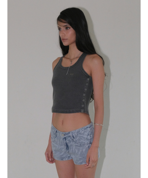 ORDINARY HOLIDAY（オーディナリー ホリデー）の「OPEN SIDE SLEEVELESS T-SHIRT [CHARCOAL]（Tシャツ/カットソー・レディース・その他・FREE）」の2枚目の写真