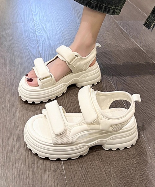 aimoha(アイモハ)の「厚底サンダル(サンダル・レディース・ブラック/オフホワイト・24.5cm/23.5cm/25.0cm/24.0cm)」の15枚目の写真