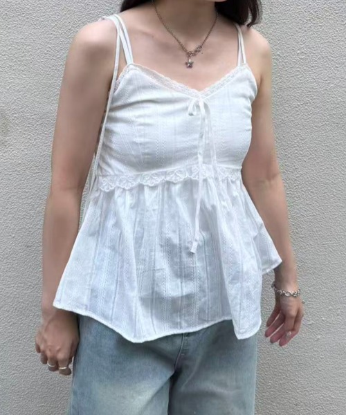 mebole(メボレ)の「front ribbon lace camisole(キャミソール・レディース・ホワイト・FREE)」の15枚目の写真