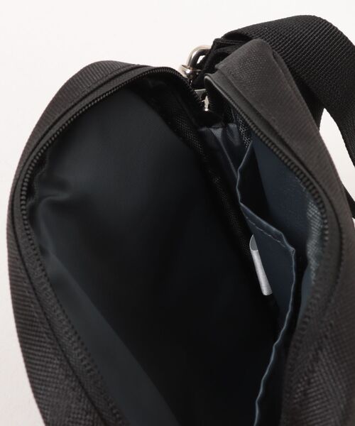 Port（ポート）の「【 Mark Gonzales / マークゴンザレス 】 POUCH SHOULDER BAG（ショルダーバッグ・メンズ・オフホワイト/ブラック/ブラック系その他/グレー・FREE）」の7枚目の写真