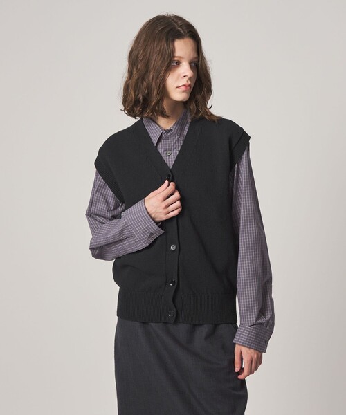 Steven Alan（スティーブンアラン）の「＜Steven Alan＞コットン ナイロン Vネック ベスト（ベスト・レディース・オリーブ/ブラック/ナチュラル・FREE）」の6枚目の写真