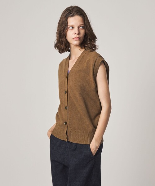 Steven Alan（スティーブンアラン）の「＜Steven Alan＞コットン ナイロン Vネック ベスト（ベスト・レディース・オリーブ/ブラック/ナチュラル・FREE）」の10枚目の写真
