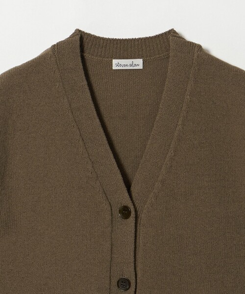 Steven Alan（スティーブンアラン）の「＜Steven Alan＞コットン ナイロン Vネック ベスト（ベスト・レディース・オリーブ/ブラック/ナチュラル・FREE）」の18枚目の写真