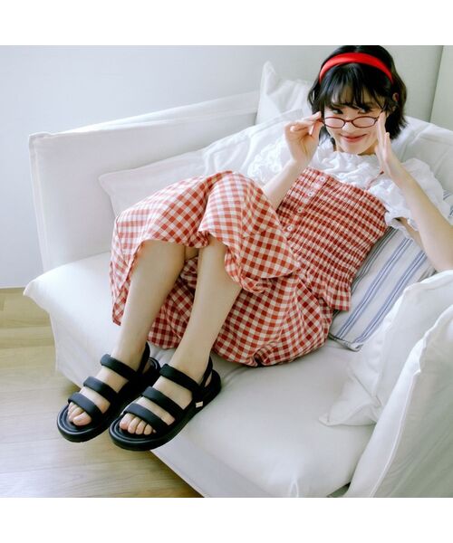 SPUR(シュプール)の「ゴアソフトリストラップサンダル 3cm -US9063 (3カラー)(サンダル・レディース・ブラック/ブラウン/アイボリー・38/39/35/36/37)」の2枚目の写真