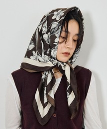 STELLA FISH(�X�e���t�B�b�V��)�̃{�^�j�J���唻�X�J�[�t(�o���_�i/�X�J�[�t)