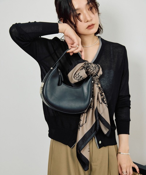 STELLA FISH(ステラフィッシュ)の「ボタニカル大判スカーフ(バンダナ/スカーフ・レディース・ベージュ/ブラウン/ダークブラウン・FREE)」の21枚目の写真