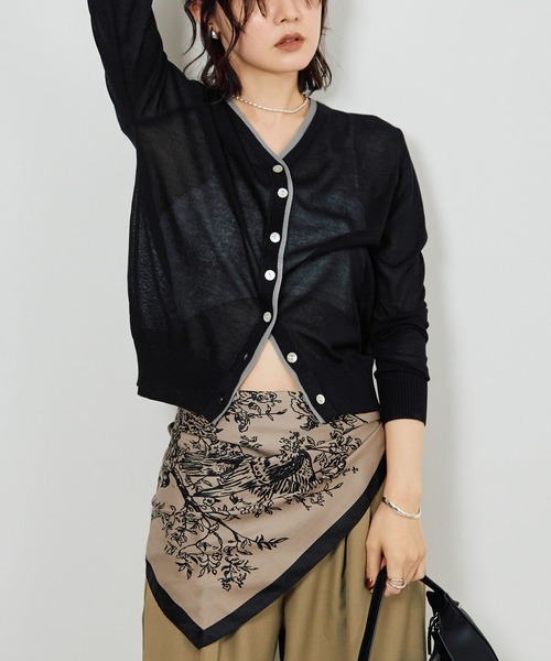 STELLA FISH(ステラフィッシュ)の「ボタニカル大判スカーフ(バンダナ/スカーフ・レディース・ベージュ/ブラウン/ダークブラウン・FREE)」の22枚目の写真