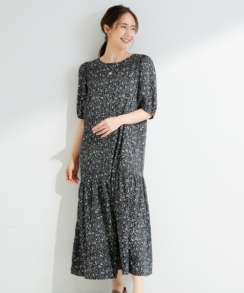 SHOO・LA・RUE(シューラルー)の「花柄ティアードワンピース(ワンピース・レディース・ブラウン系7/ブラック系6・02/03/04/01)」の11枚目の写真