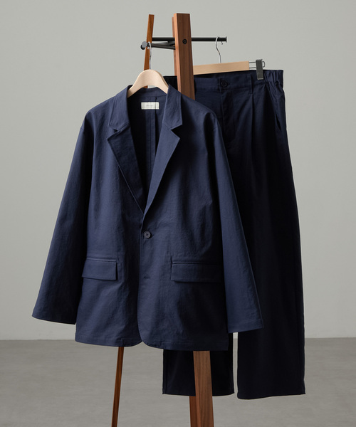 EASENCE(イーズエンス)の「【EASENCE】ドライツイル ストレッチ セットアップ テーラードジャケット&ワイドパンツ / UVカット(セットアップ・メンズ・ダークブラウン/モカ/ダークネイビー/スミクロ・L/XL/M/S)」の14枚目の写真