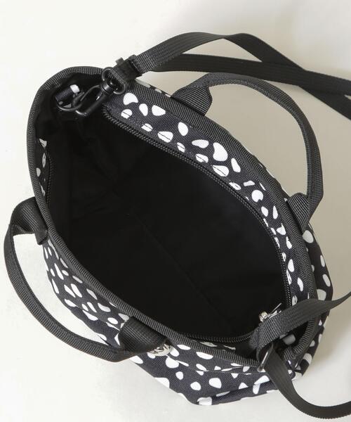 OUTDOOR PRODUCTS(アウトドアプロダクツ)の「OUTDOOR PRODUCTS/【別注】OUTDOOR PRODUCTS Boat Shaped Mini Bag(ショルダーバッグ・レディース・アイボリー/ブラック・F)」の12枚目の写真