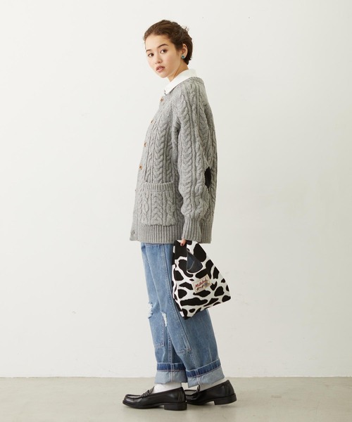 MILKFED.(ミルクフェド)の「HEART ELBOW CABLE KNIT CARDIGAN(カーディガン/ボレロ・レディース・オフホワイト/アッシュ/チャコール・ONE SIZE)」の22枚目の写真