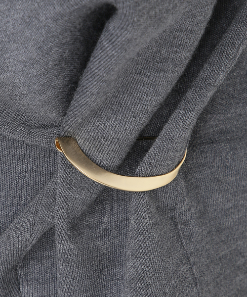 JAMIRAY(ジャミレイ)の「JAMIRAY/ジャミレイ MODERN CURVE PIN NL ネックレス 254-270122(ネックレス・レディース・ゴールド・FREE)」の4枚目の写真