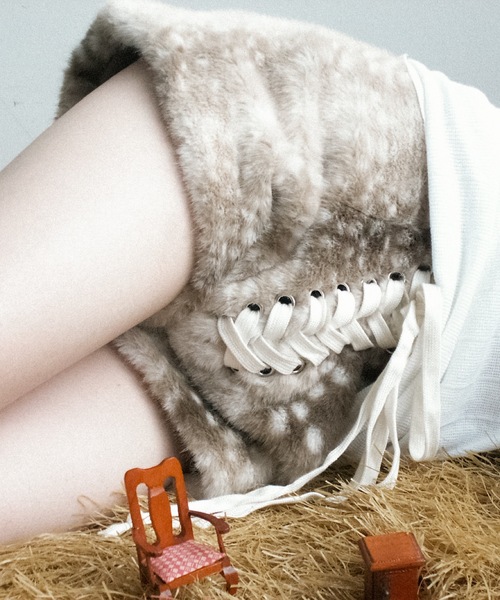 Laced Fur Shorts / レースアップファーショートパンツ（その他パンツ