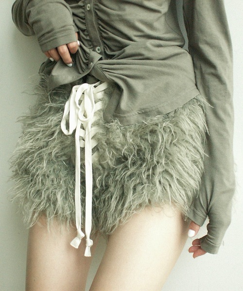 Laced Fur Shorts / レースアップファーショートパンツ（その他パンツ