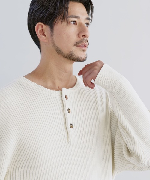 LIL VENDARS(リルヴェンダース)の「Buyer's Select / リブ編みヘンリーネックコットンニット(ニット/セーター・メンズ・ネイビー/グレー/ブラウン/ブラック/チャコール/ホワイト/モカ・S/M/L/XL)」の16枚目の写真