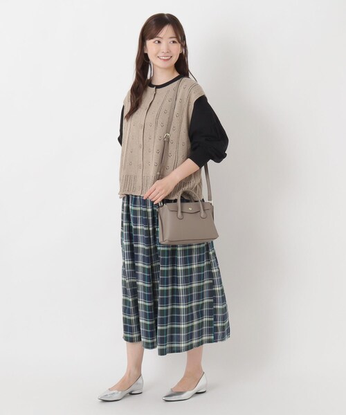 one'sterrace(ワンズテラス)の「Legato Largo かるいかばんDuo ミニショルダー(ショルダーバッグ・レディース・ブラック系8/ベージュ系その他7/アイボリー系8・99)」の19枚目の写真