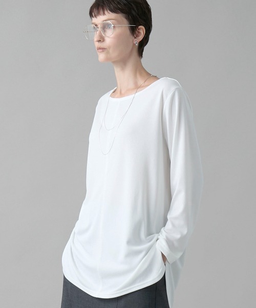 leswel(レスウェル)の「【M/L】ソフトアムンゼンラウンドヘムロンT(Tシャツ/カットソー・レディース・オフホワイト/ライトグレー/ブラック・M/L)」の14枚目の写真