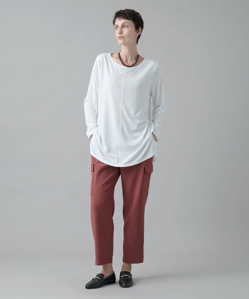 leswel(レスウェル)の「【M/L】ソフトアムンゼンラウンドヘムロンT(Tシャツ/カットソー・レディース・オフホワイト/ライトグレー/ブラック・M/L)」の15枚目の写真