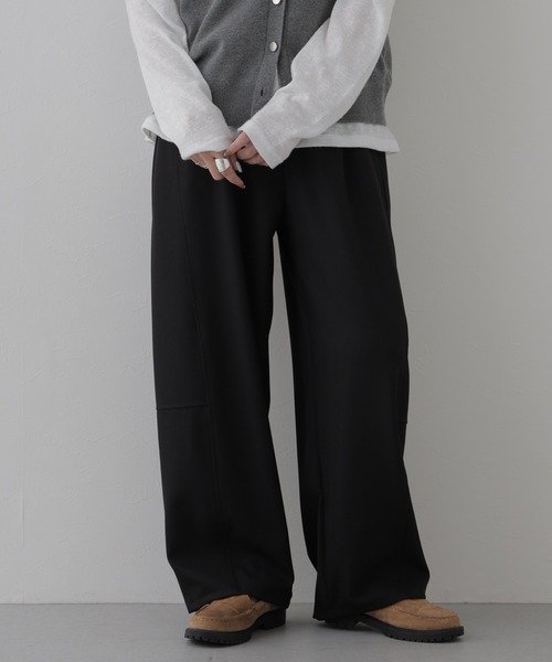 BRODIAEA(ブローディア)の「BRODIAEA バレルパンツ(その他パンツ・レディース・チャコールグレー/ブラック・40)」の2枚目の写真