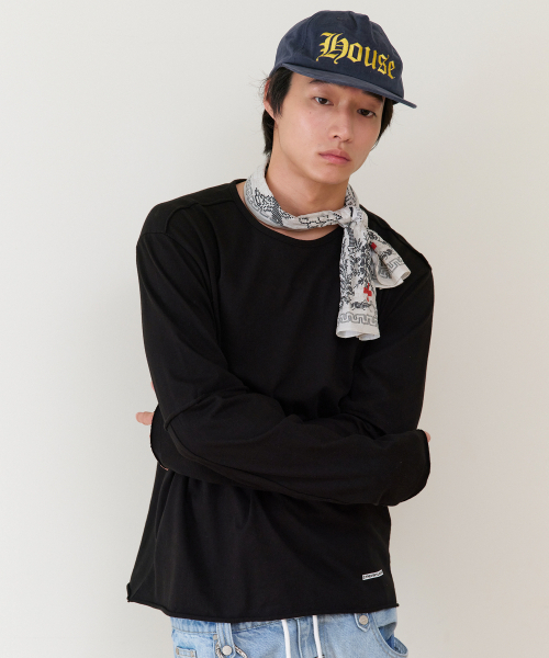 THEVINYLHOUSE(ザバイニルハウス)の「CUT-OFF LAYERED LS TEE BLACK(Tシャツ/カットソー・メンズ・その他・SMALL/MEDIUM/LARGE)」の2枚目の写真