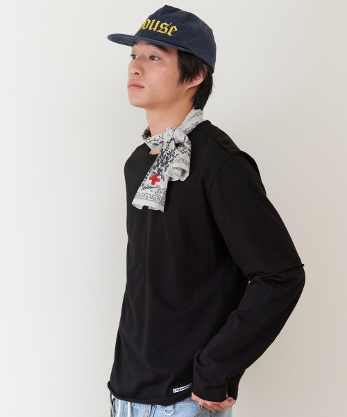 THEVINYLHOUSE(ザバイニルハウス)の「CUT-OFF LAYERED LS TEE BLACK(Tシャツ/カットソー・メンズ・その他・SMALL/MEDIUM/LARGE)」の7枚目の写真