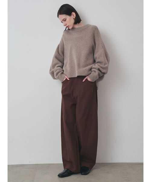 ELENDEEK(エレンディーク)の「フロントカーブパンツ(その他パンツ・レディース・ブラウン/オフホワイト・2/1)」の4枚目の写真