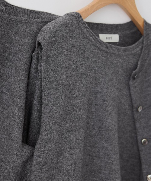 ROPE'(ロペ)の「【J'aDoRe・一部店舗限定サイズ】レイヤードライクレースニットプルオーバー/イージーケア(ニット/セーター・レディース・チャコールグレー/ブラック/オフホワイト・38)」の8枚目の写真