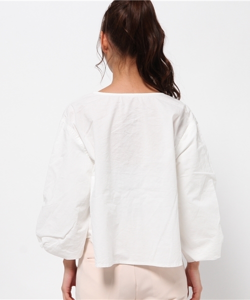 Kastane（カスタネ）の「ボリューム袖トップス（Tシャツ/カットソー・レディース・ピンク/その他11/オフホワイト/ネイビー・FREE）」の10枚目の写真