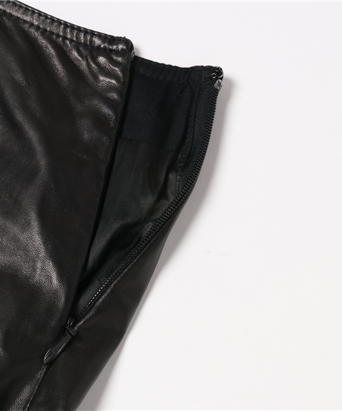 SLY(スライ)の「SLIT LEATHER SK(スカート・レディース・ブラック/ピンク系その他・1/2)」の8枚目の写真