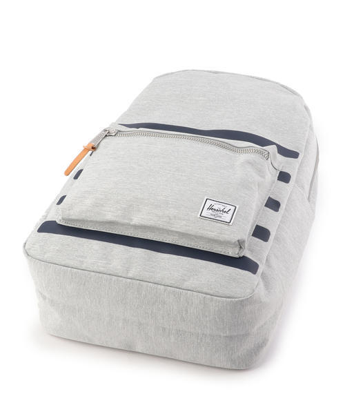Herschel Supply(ハーシェルサプライ)の「HERSCHEL: OFFSET SETTELMENT(バックパック/リュック・メンズ・オリーブ/グレー・ONE SIZE)」の8枚目の写真