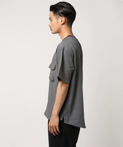 JOINT WORKS（ジョイントワークス）の「TRシアサッカーRIBPOシャツ（シャツ/ブラウス・メンズ・ブラック/グレー・MEDIUM/LARGE）」の3枚目の写真